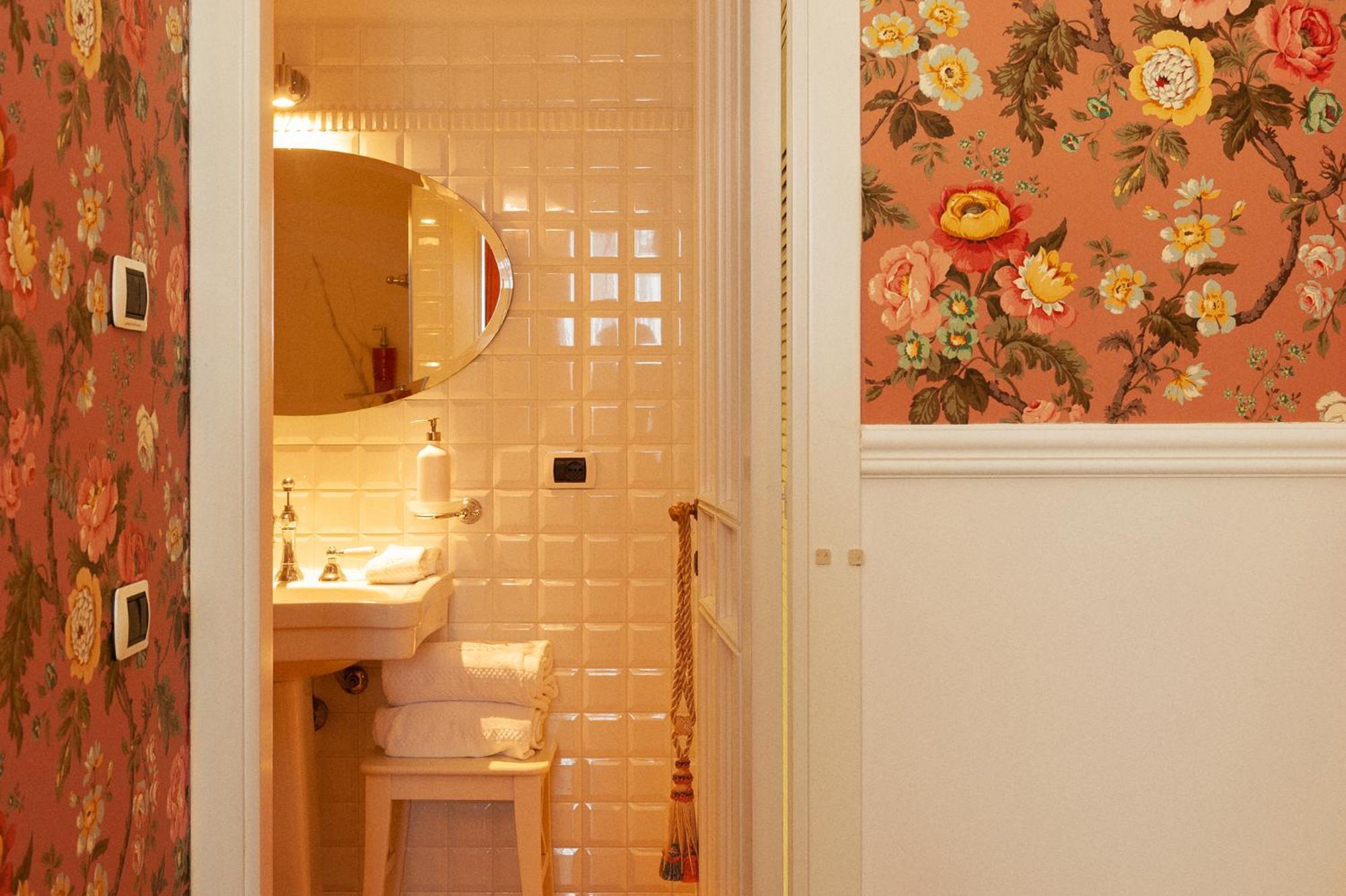 Residenza Ambrogi Aparthotel อูร์บีโน ภายนอก รูปภาพ